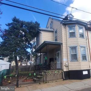 407 SOMERSET STREET