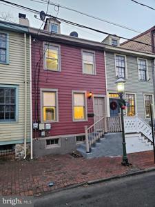 219 CLAY STREET