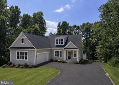 6514 WINSTON LANE