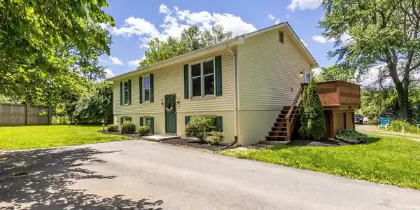 26 SULLIVAN
