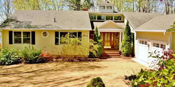 4213 BOGGS DRIVE