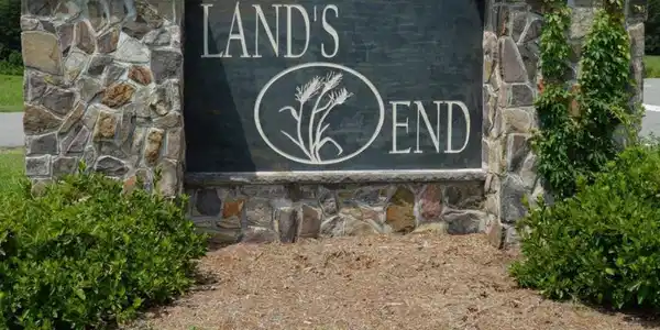 23801 LANDS END DRIVE