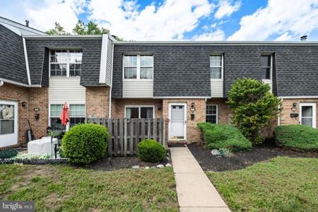 2139 HARBOUR DRIVE