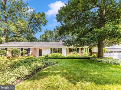5 ROLLING KNOLL COURT