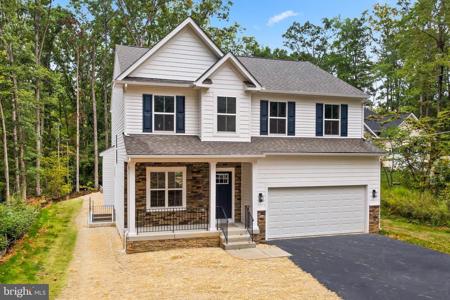 401 BIRDIE ROAD