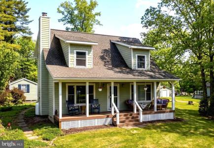 96 WHISPERING WAY