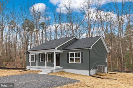 8354 COOLIDGE CIRCLE