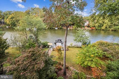 15350 EDGEHILL DRIVE