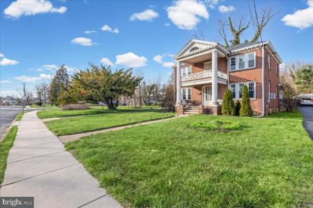 218 SANHICAN DRIVE