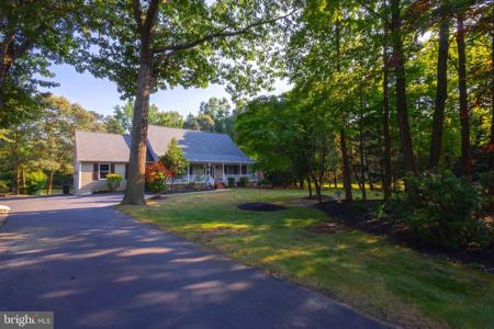 8359 FOREST GLEN DRIVE
