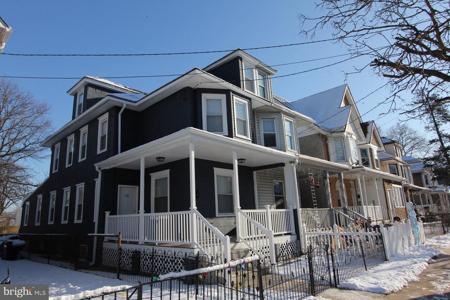 717 HUNTER STREET