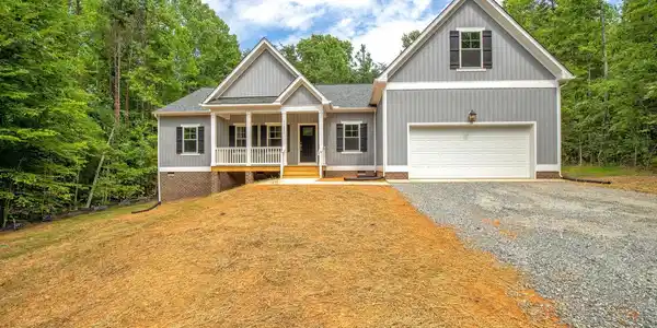 248 LAKE FOREST DRIVE
