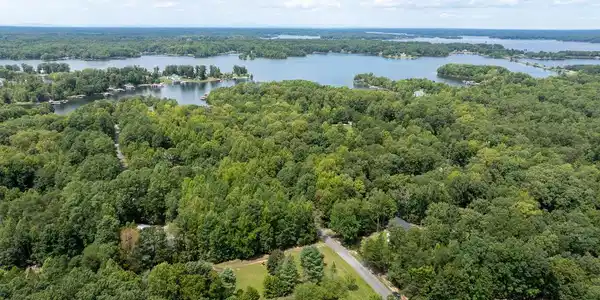 Lot 7 HICKORY LANE