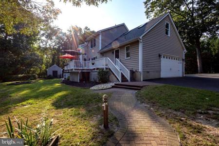 8359 FOREST GLEN DRIVE