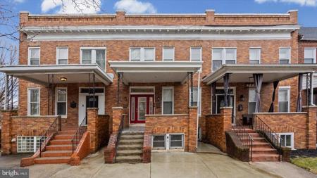 2509 LINDEN AVENUE