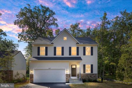 327 YORKTOWN BOULEVARD