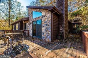 6704 BALMORAL OVERLOOK