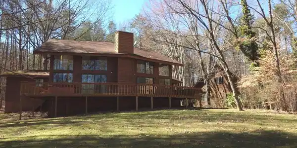 2317 VALENTINE DRIVE
