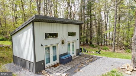 83 BOSTON POST ROAD