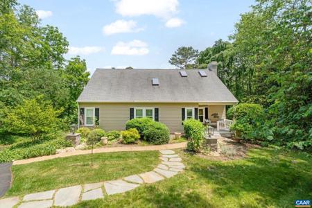 2 OAK GROVE