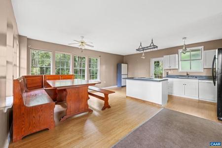 58 IRIS LN