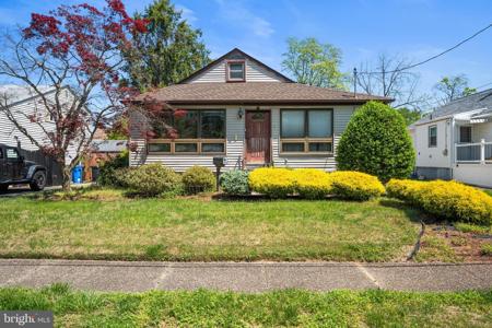 427 WOODBINE AVENUE