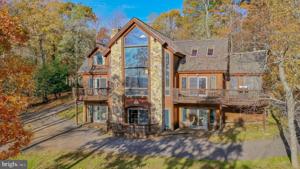 296 HIGHLINE DRIVE