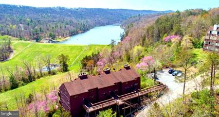 426 THE HILL RD ROAD