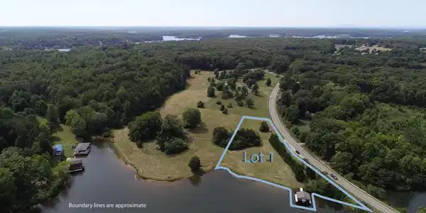 LOT 1 COURTHOUSE ROAD