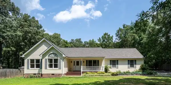 2505 LAKESIDE WOODS DRIVE