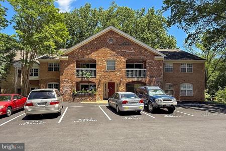 5823 COVE LANDING ROAD