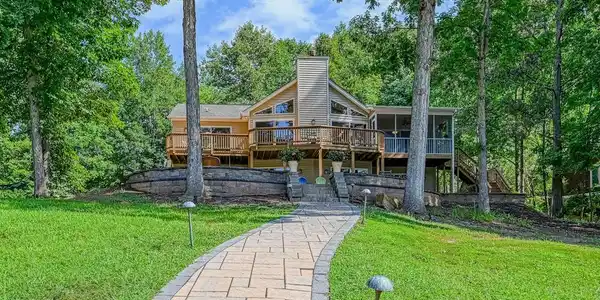 5500 DOGWOOD TREE LANE