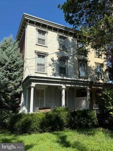 405 2ND STREET