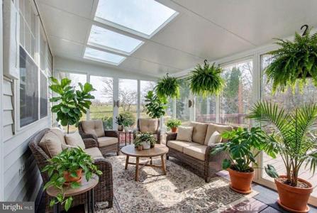 27 MCCANDLESS DRIVE