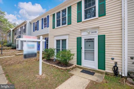 3898 LIGHT ARMS PLACE