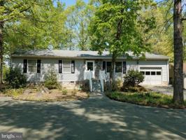 116 PATRICK HENRY COURT
