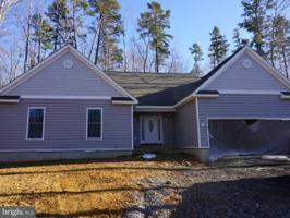 101 DOGWOOD COURT
