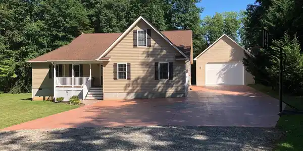 1485 OVERTON DRIVE