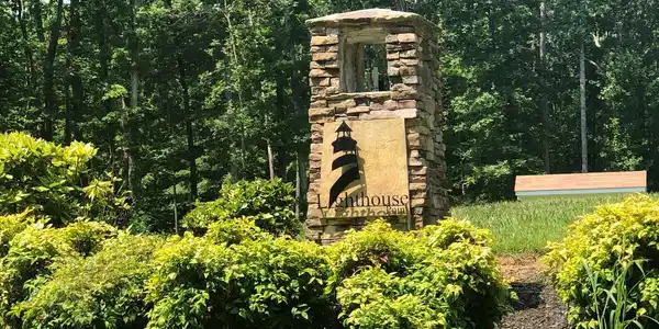 LIGHTHOUSE DRIVE