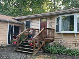1122 LAKEVIEW PARKWAY