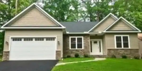 15301 DRUMMERS LANE