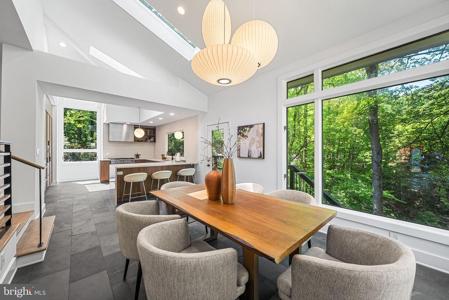 3800 LAKEVIEW TERRACE