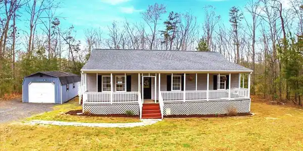 536 PINE HARBOUR DRIVE