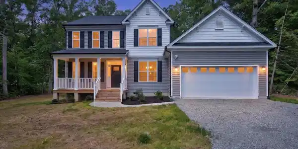 126 HICKORY LANE