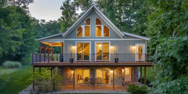 13422 BLACK WALNUT LANE