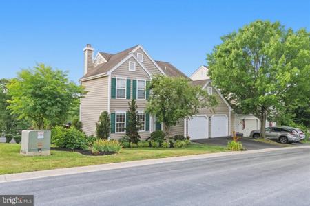 415 CARPENTERS COVE LANE