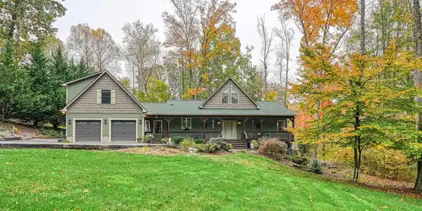 242 ANNA HIGHVIEW DRIVE