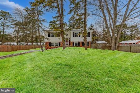 202 MANAHAWKIN TRAIL