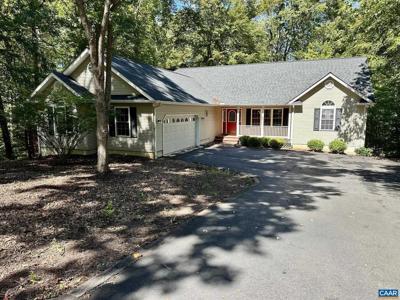 8 BIRCH CT