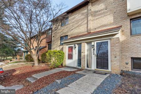 7358 KERRY HILL COURT